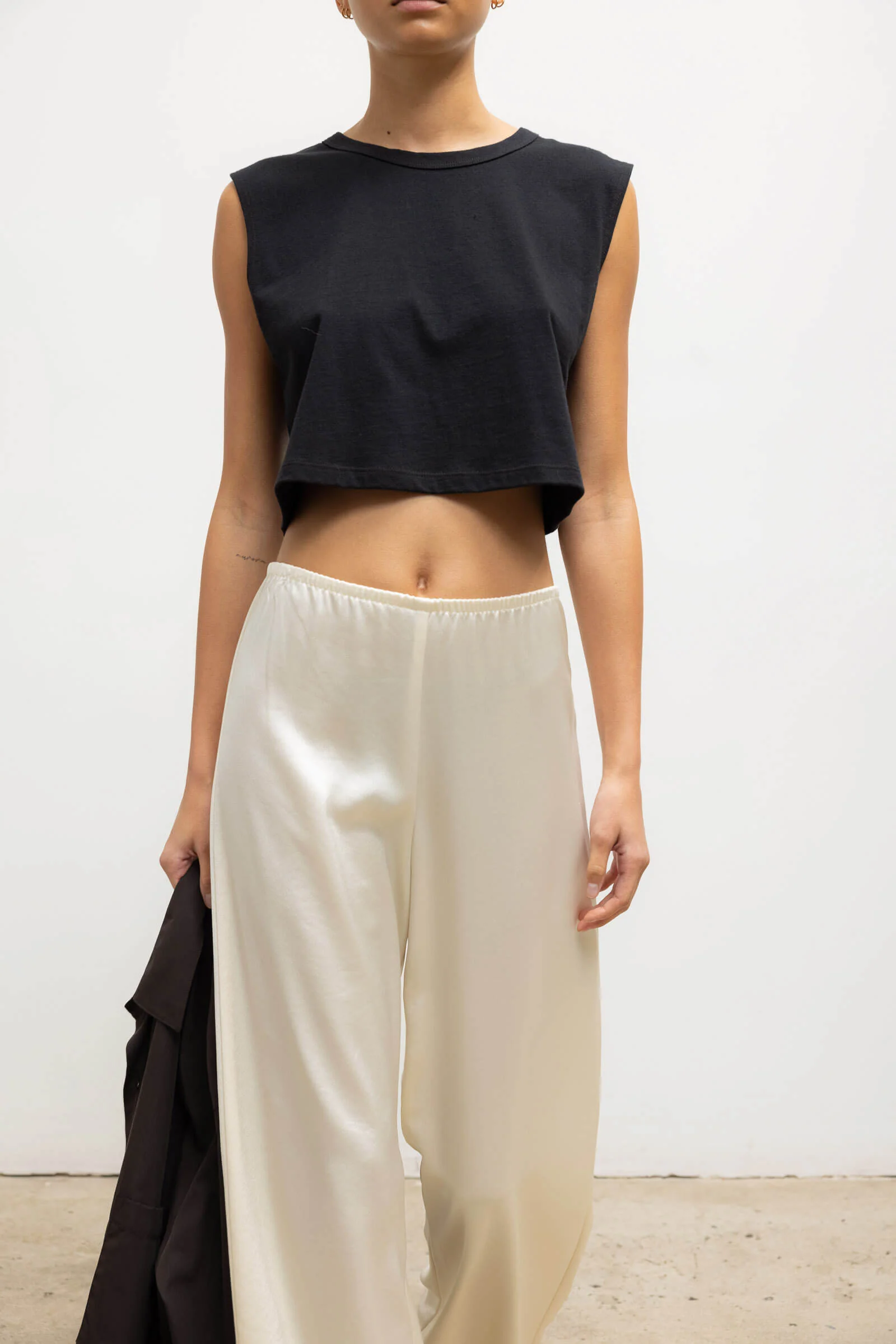 Crop Sleeveless Margo - Image 5