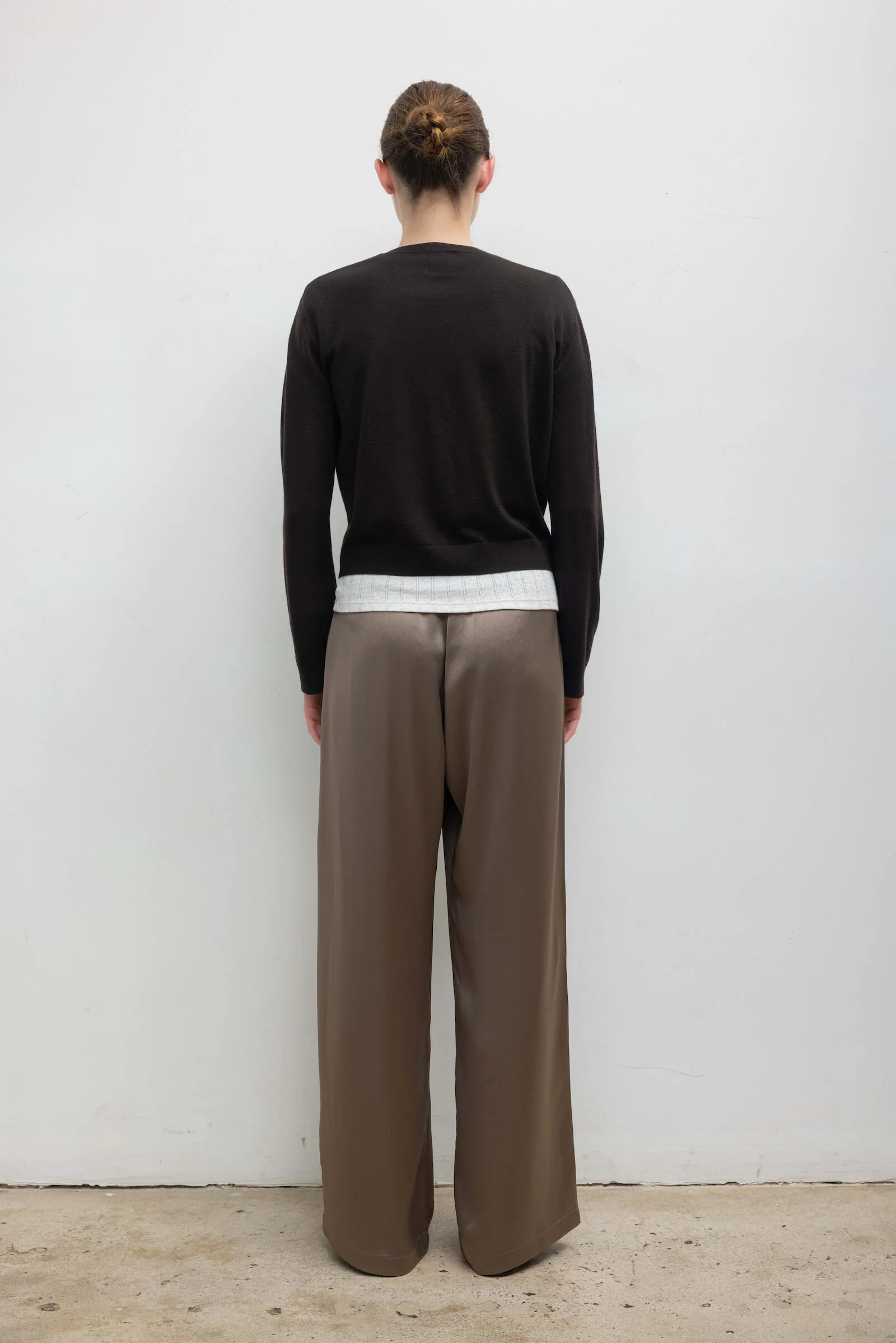 James Classic Crew - Image 7