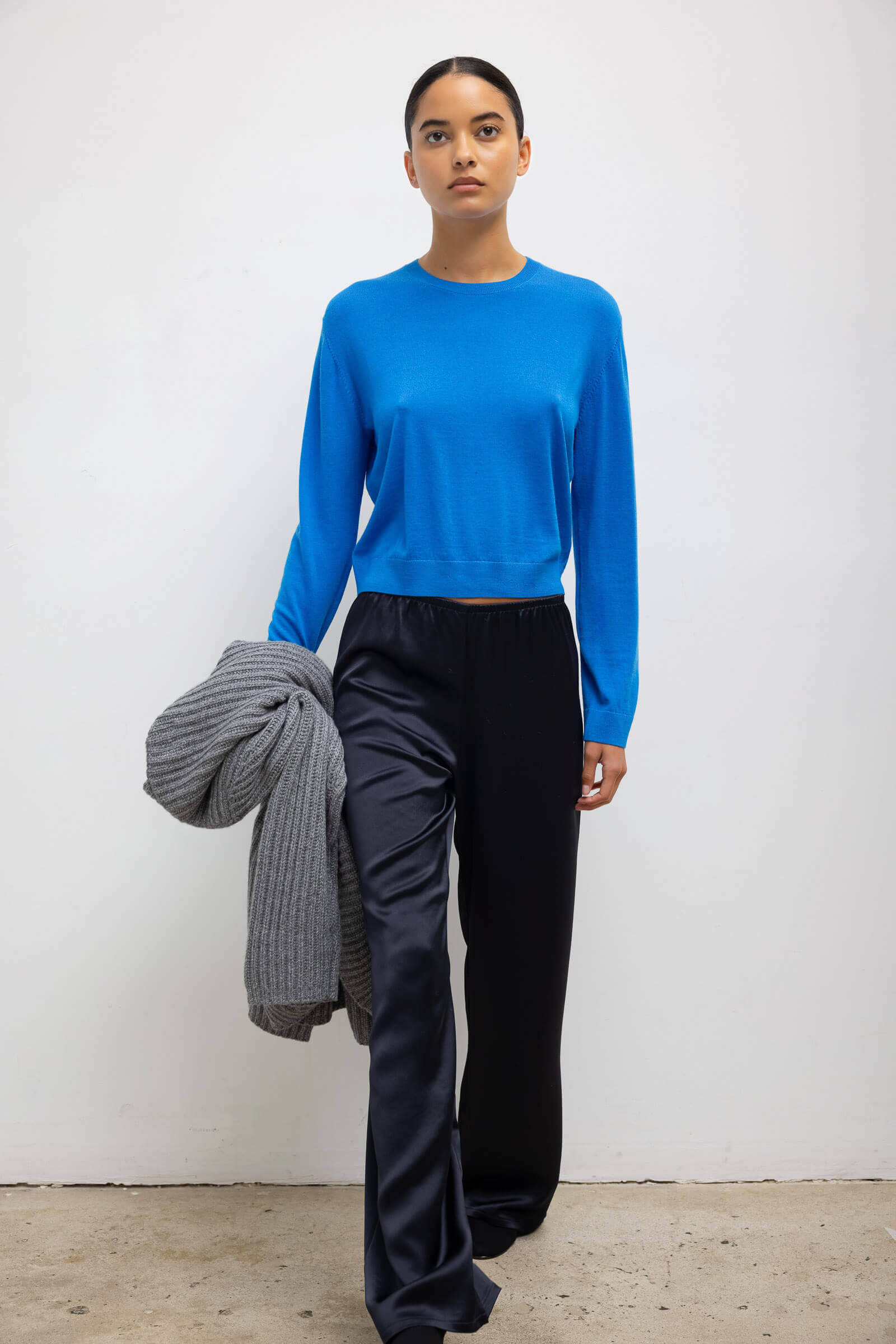 James Classic Crew - Image 4