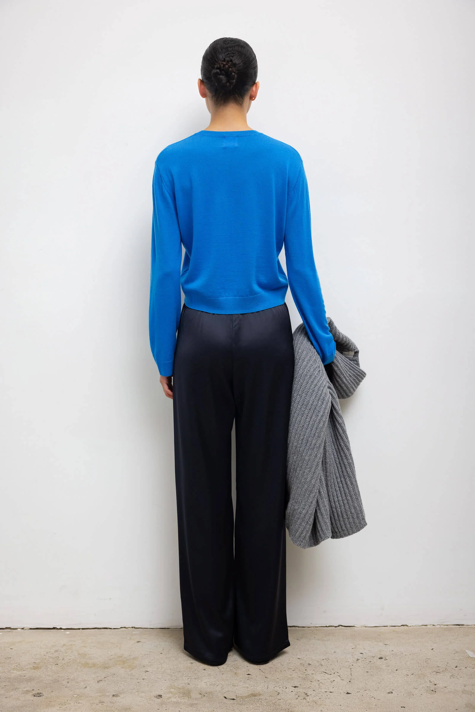 James Classic Crew - Image 7