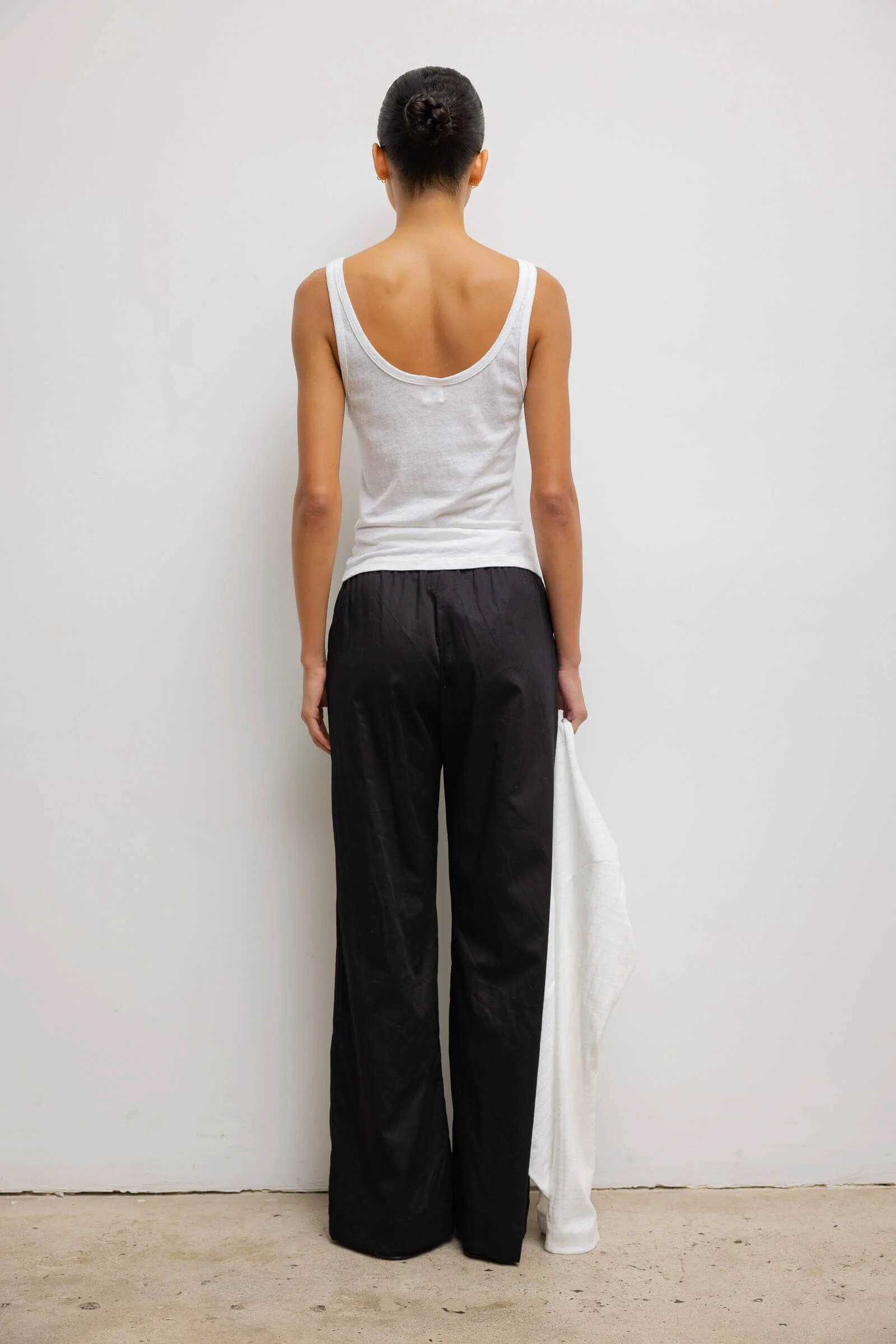 Laura Scoop Neck Tank - Image 6