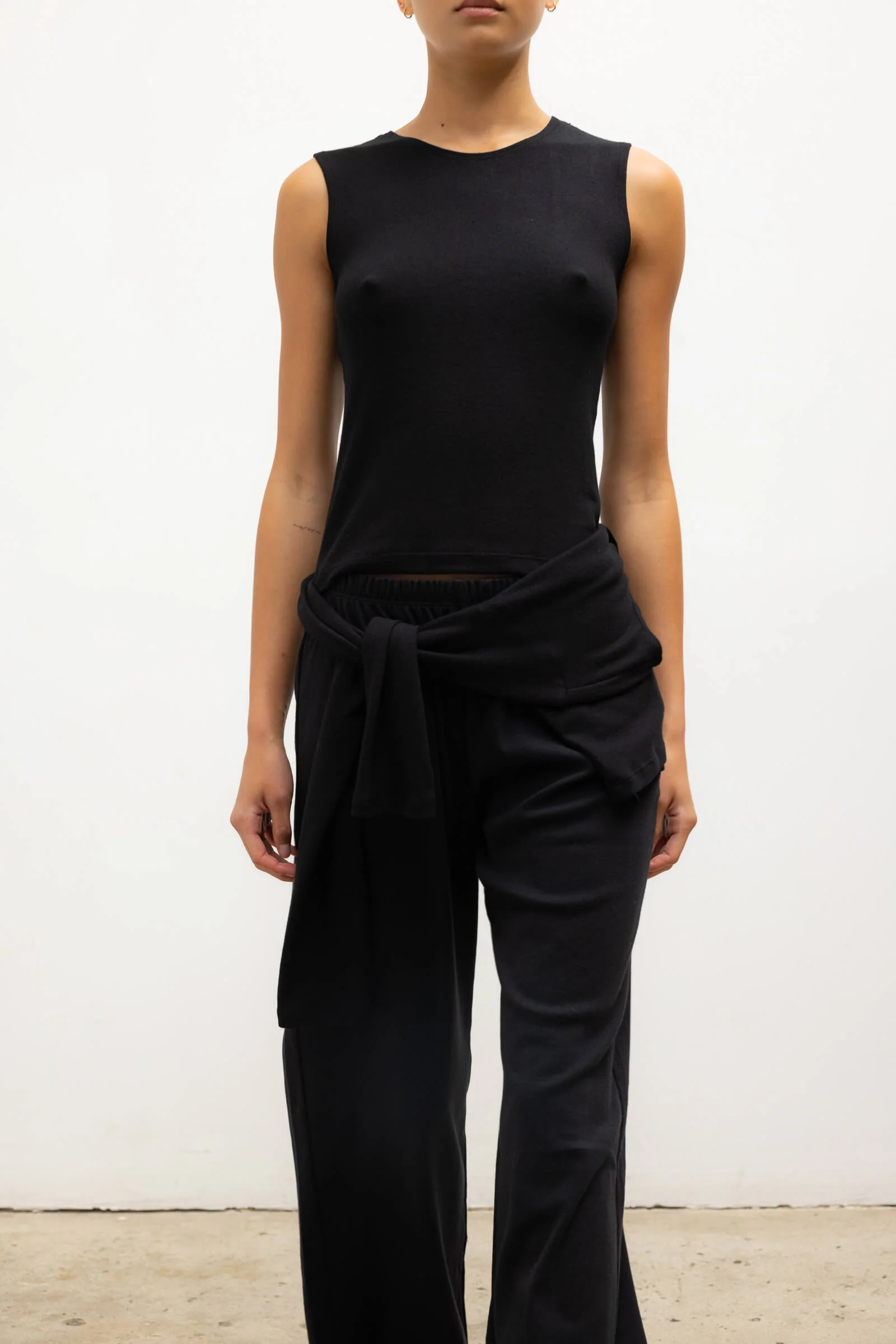 Lauren Sleeveless Crewneck - Image 5