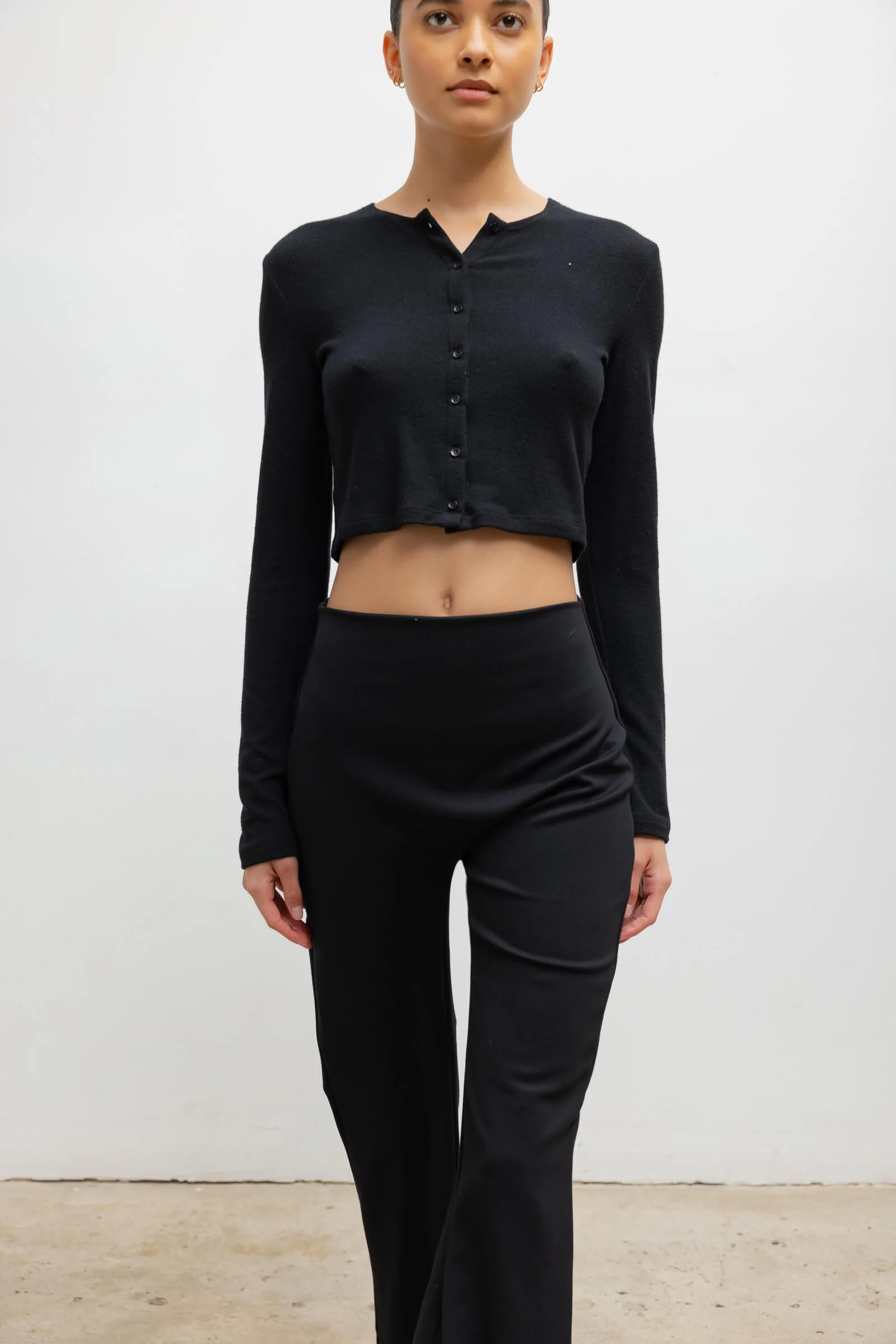 Lauren Crop Cardigan - Image 4