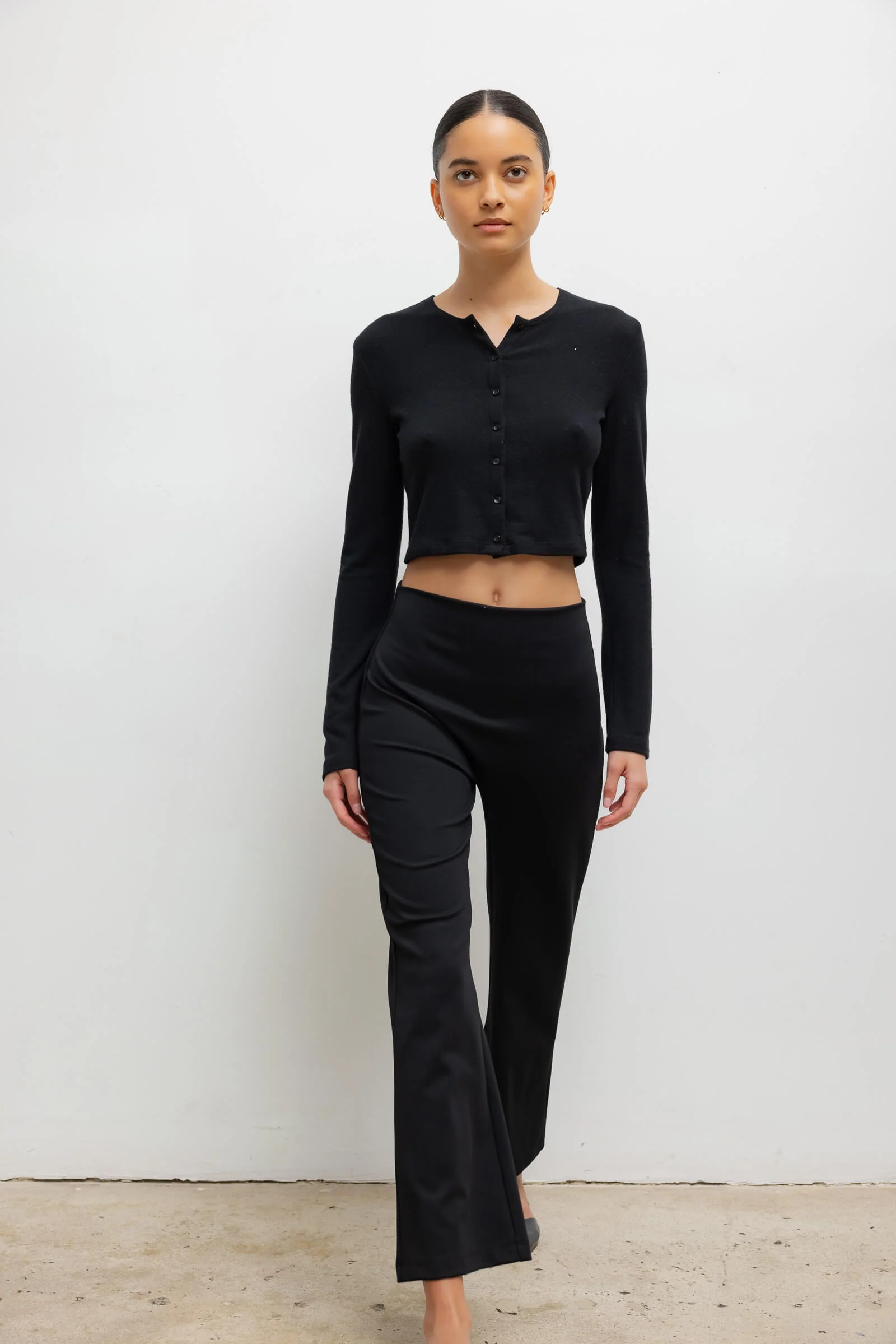 Lauren Crop Cardigan - Image 5
